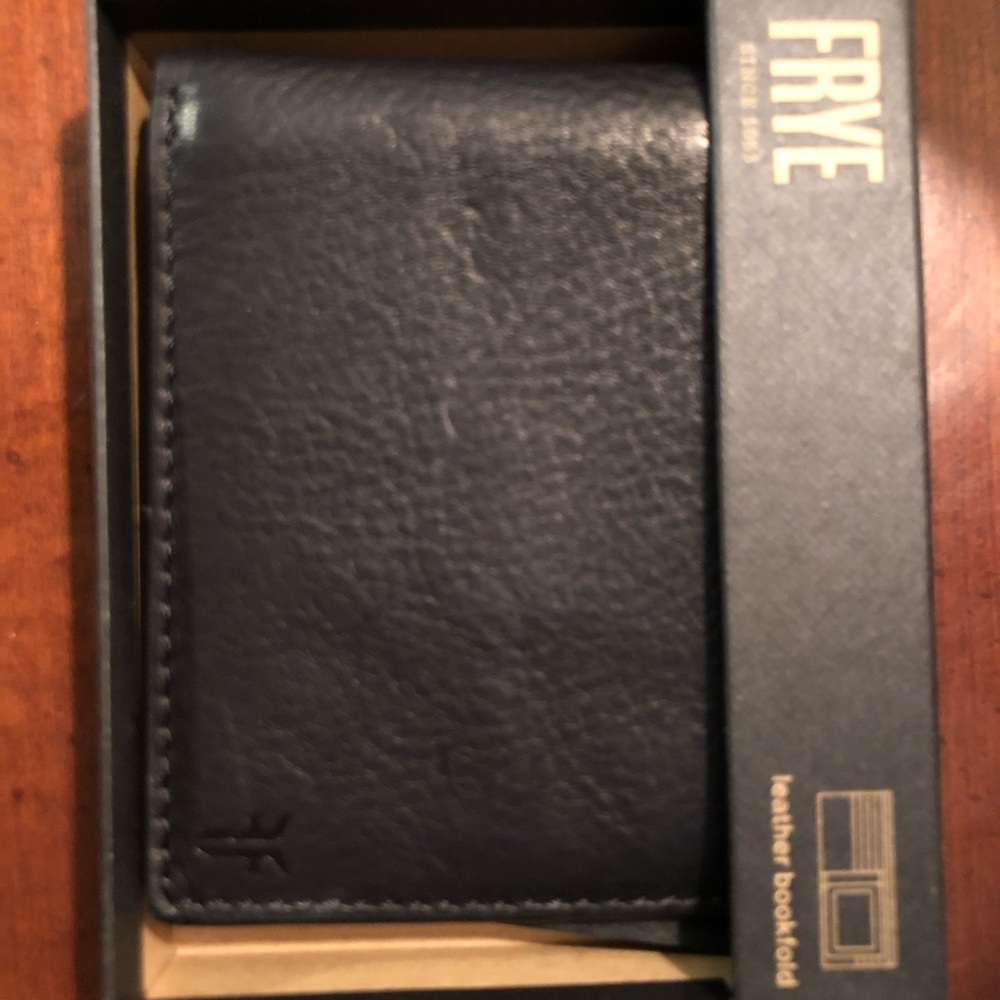 NWT Frye Men’s Leather Black Wallet